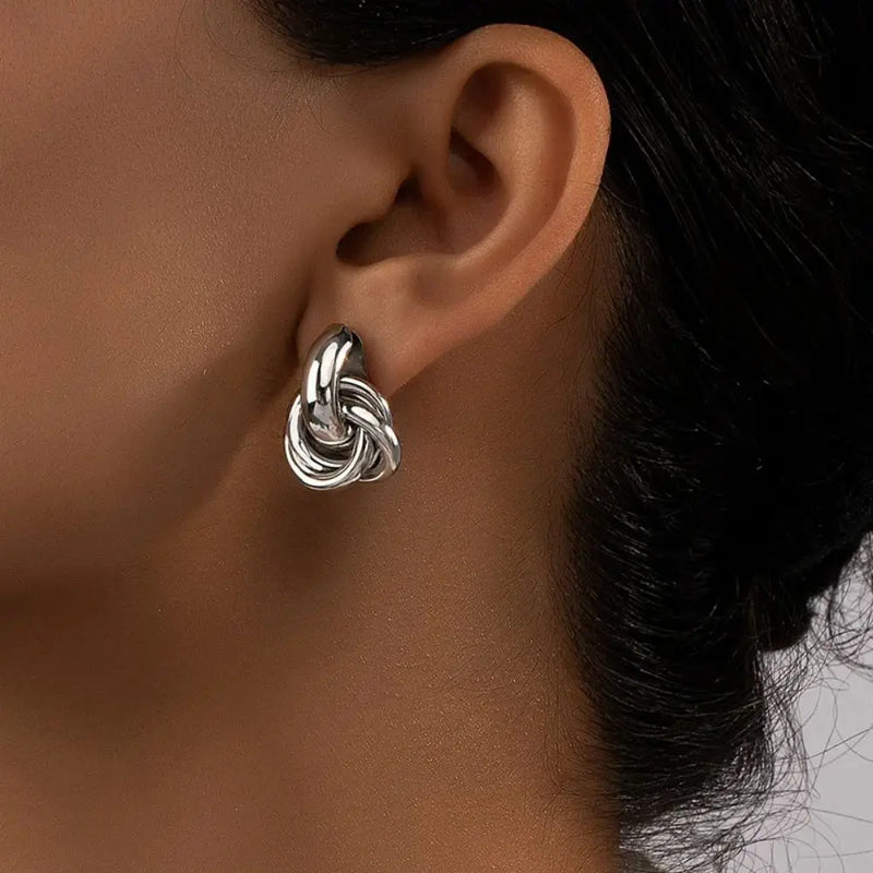 Gold SIlver Color Knot Hoop Earring For Women Shiny Plating Trendy Earring Stud Cute Daily Wear Jewelry 2024