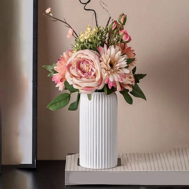 Vaso Decorativo Minimalista em Cerâmica